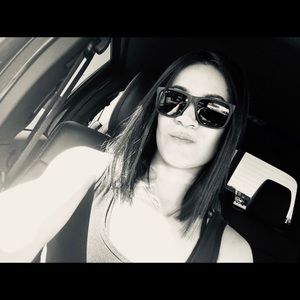 Meet your Posher, Melissa